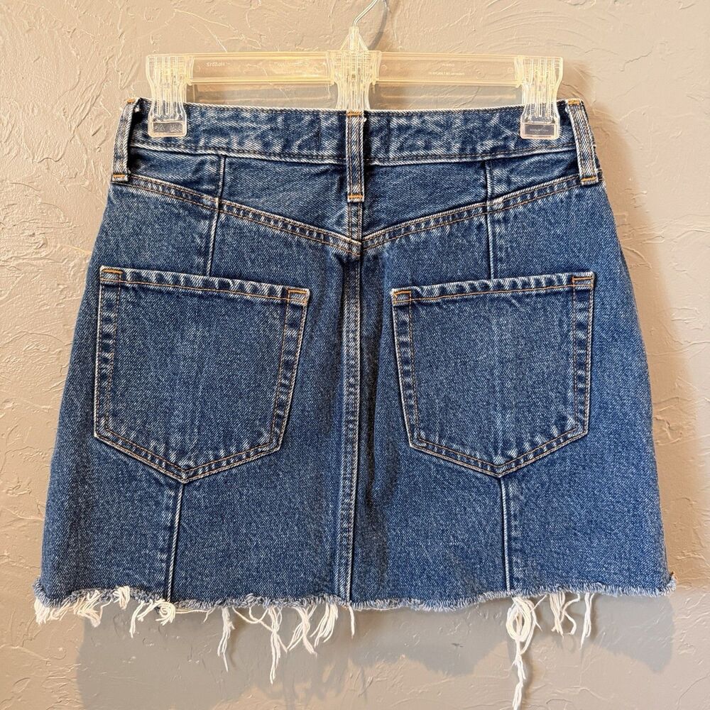 Abercrombie & Fitch Zoe Natural Rise A-Line Denim Mini Skirt Raw Hem 26/2 - Picture 3 of 8